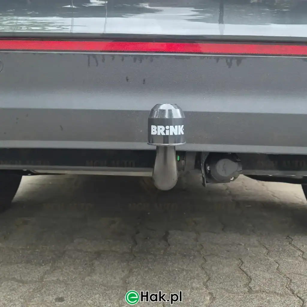 3 montaż haka holowniczego vw tiguan iii