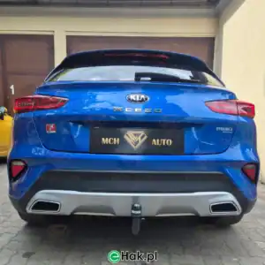 4 montaż haka holowniczego kia xceed