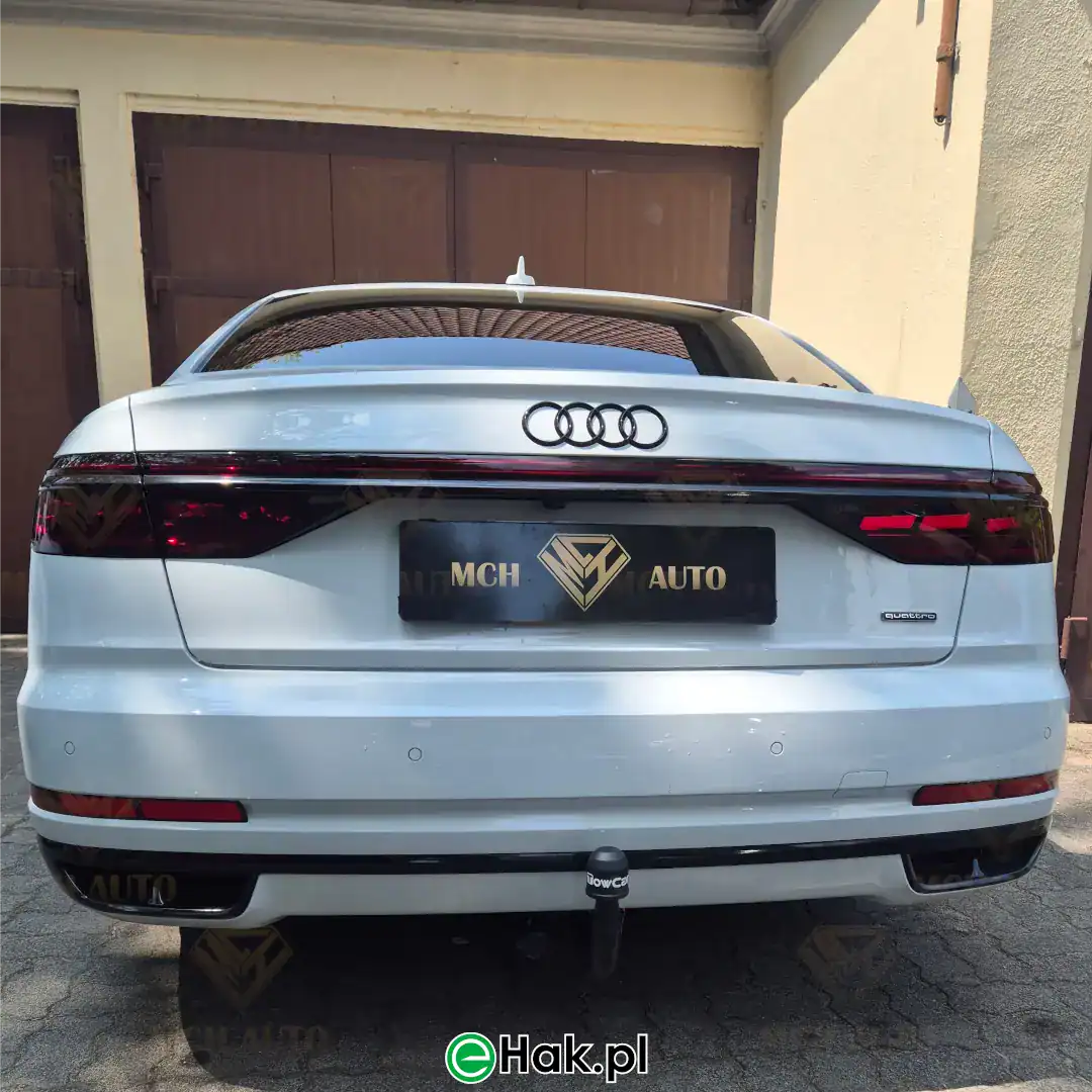 6 montaż haka holowniczego audi a8 d5