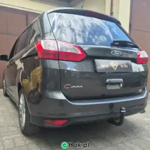6 montaż haka holowniczego ford c-max