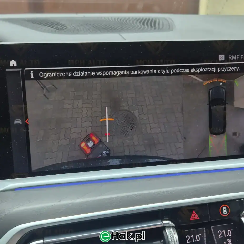 montaż haka holowniczego bmw x7