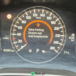 montaż haka holowniczego mazda cx-30