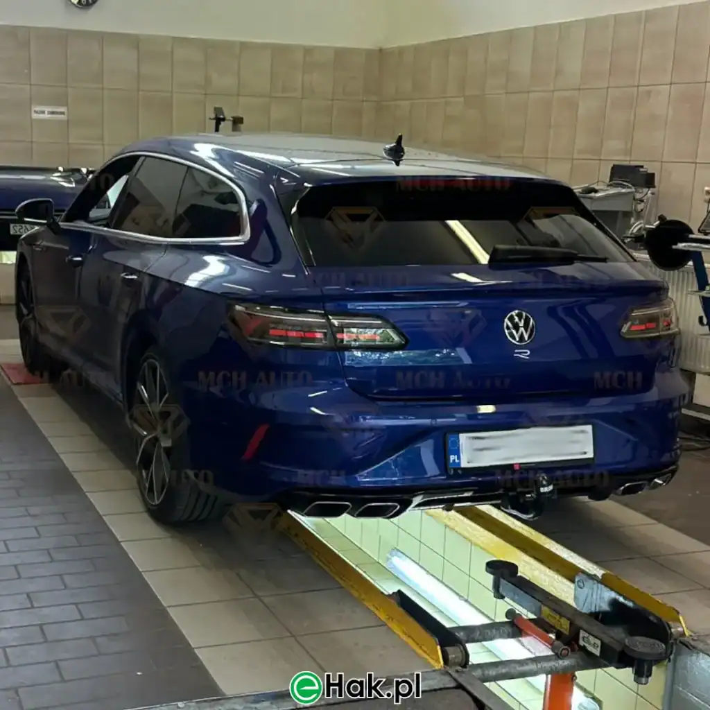 montaż haka holowniczego vw arteon sb