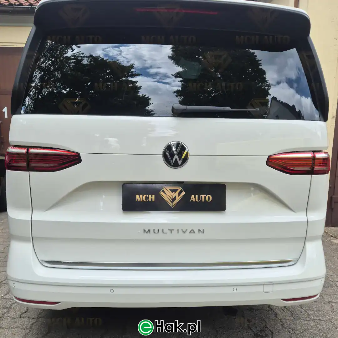 4 montaż haka holowniczego vw multivan t7