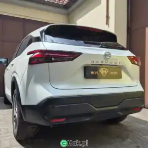 6 montaż haka holowniczego nissan quashqai 3