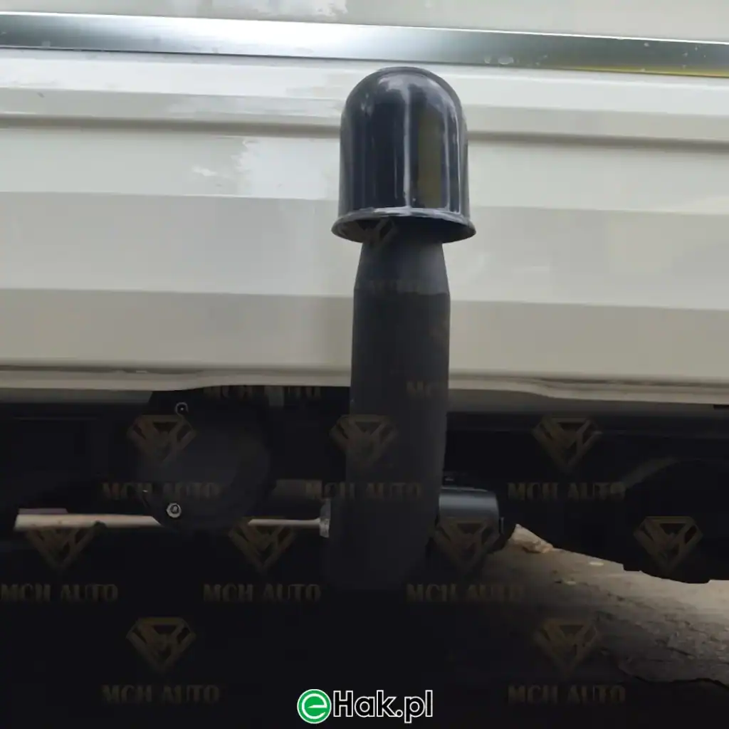 8 montaż haka holowniczego vw multivan t7