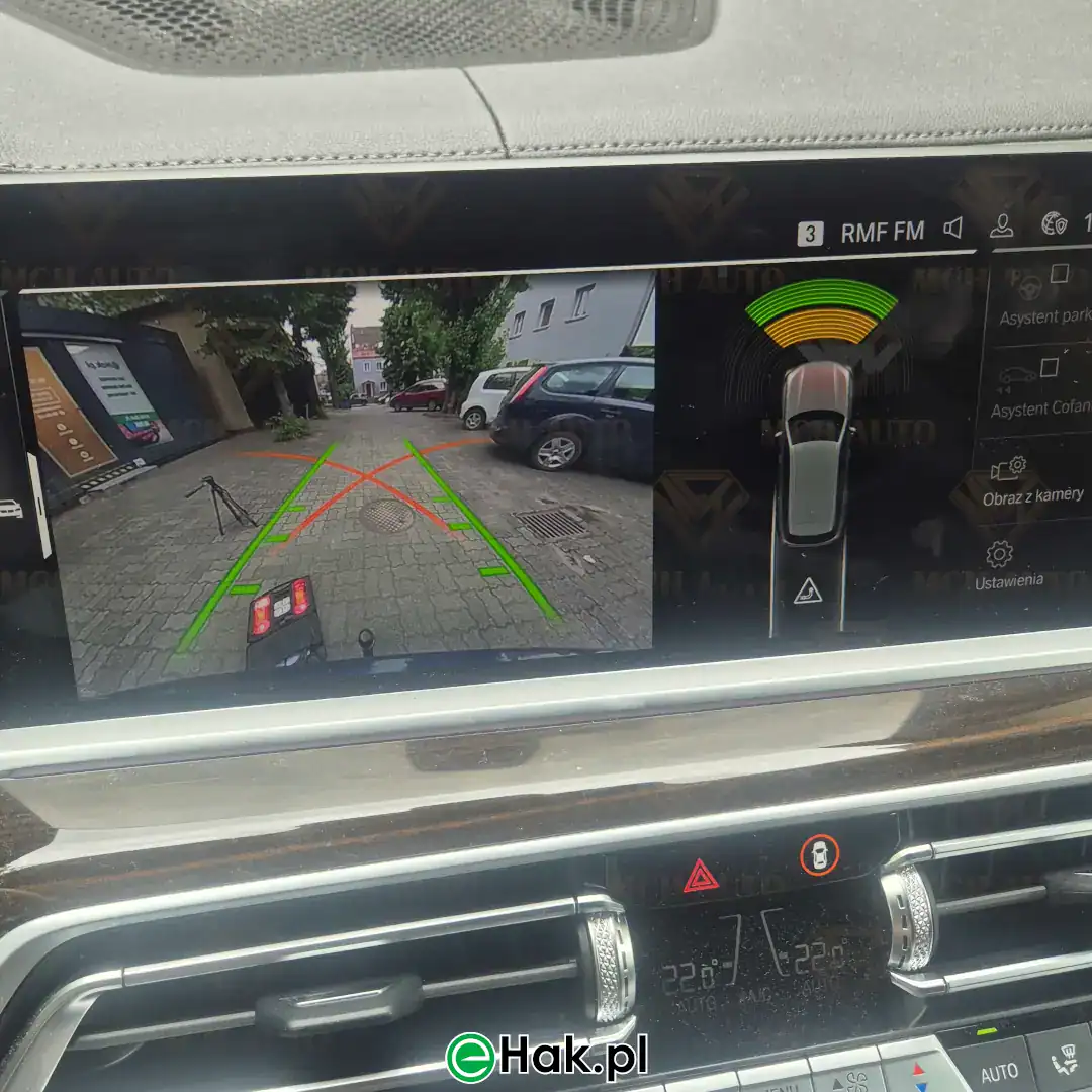 montaż haka holowniczego bmw x5 2018-