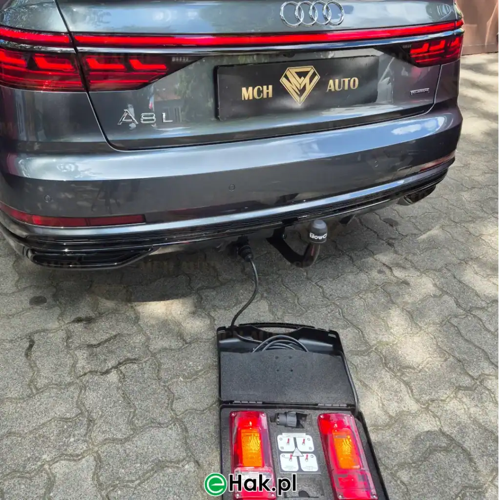 1 montaż haka holowniczego audi a8 long s-line