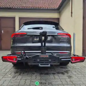 1 montaż haka holowniczego maserati grecale