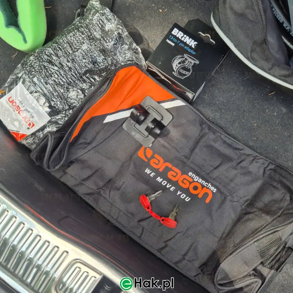 2 montaż haka holowniczego audi a8 long s-line