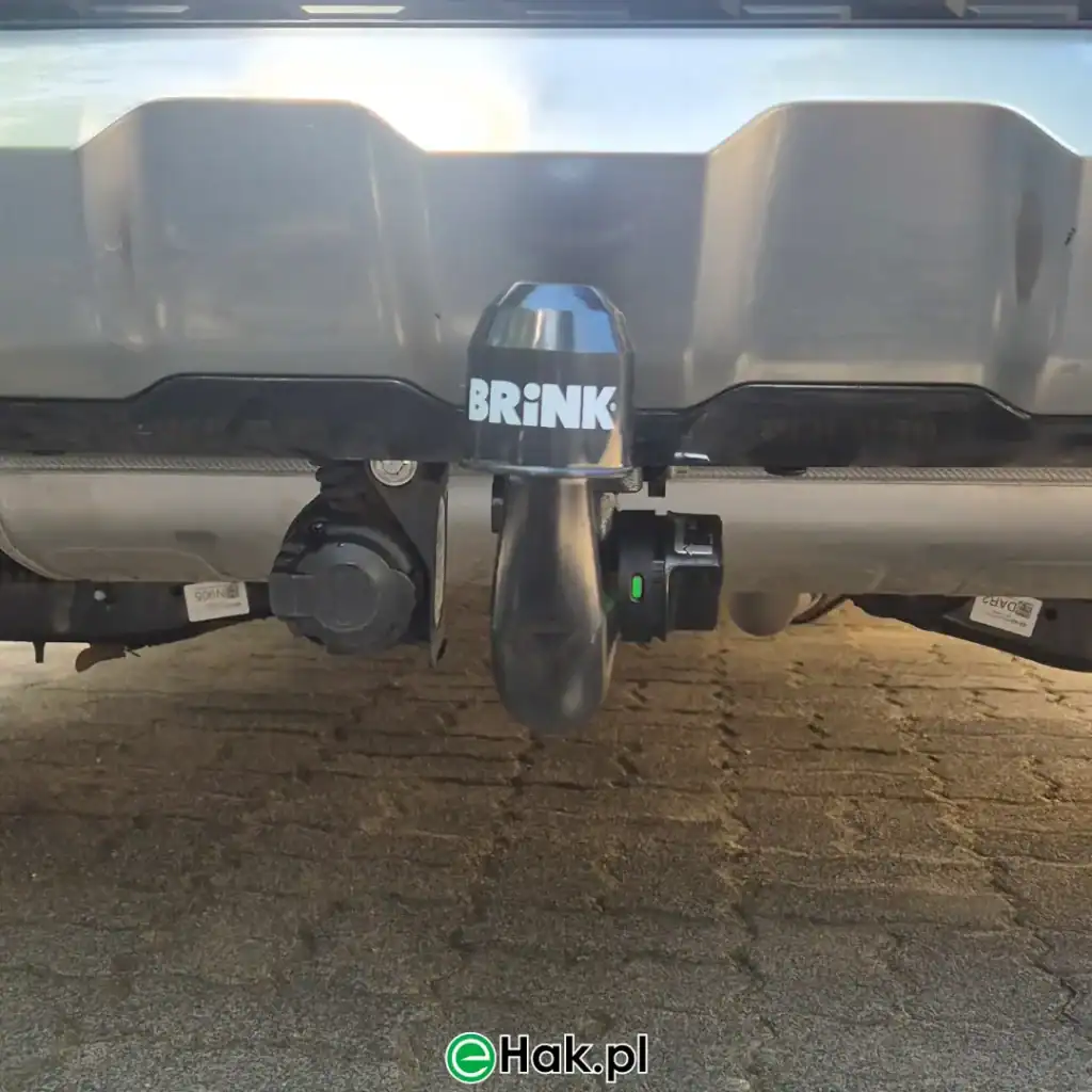 2 montaż haka holowniczego kia sportage v usa