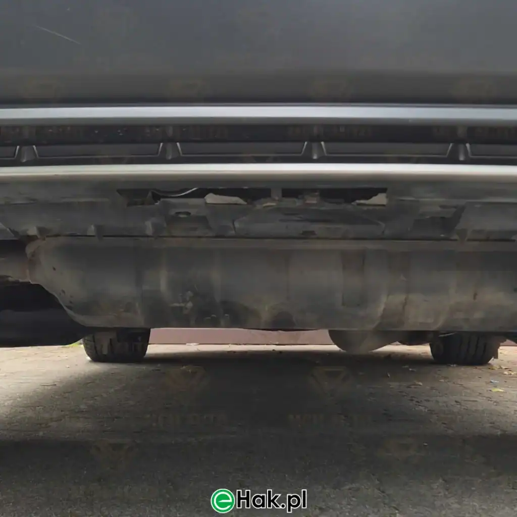 2 montaż haka holowniczego lexus nx 300