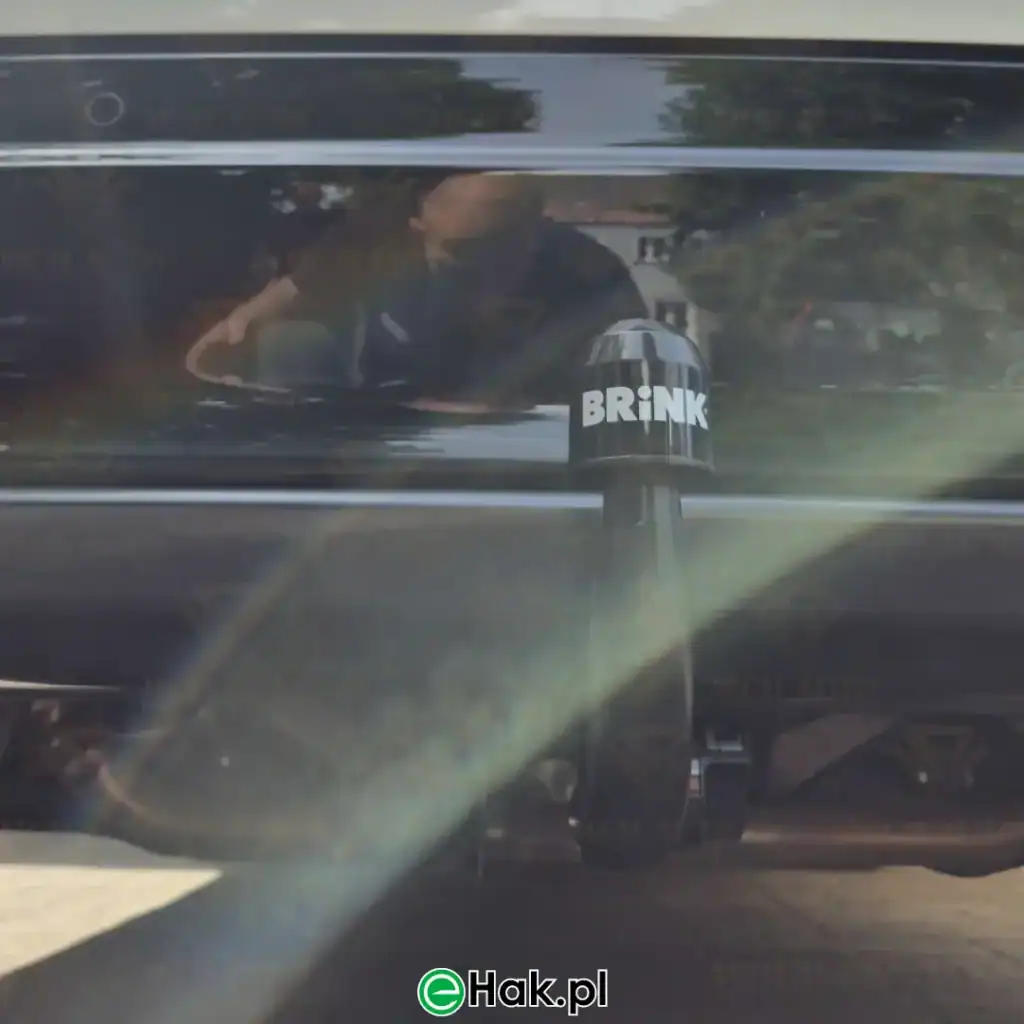 3 montaż haka holowniczego honda zrv