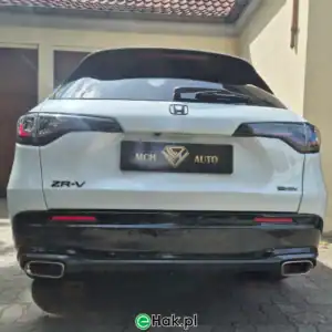 5 montaż haka holowniczego honda zrv