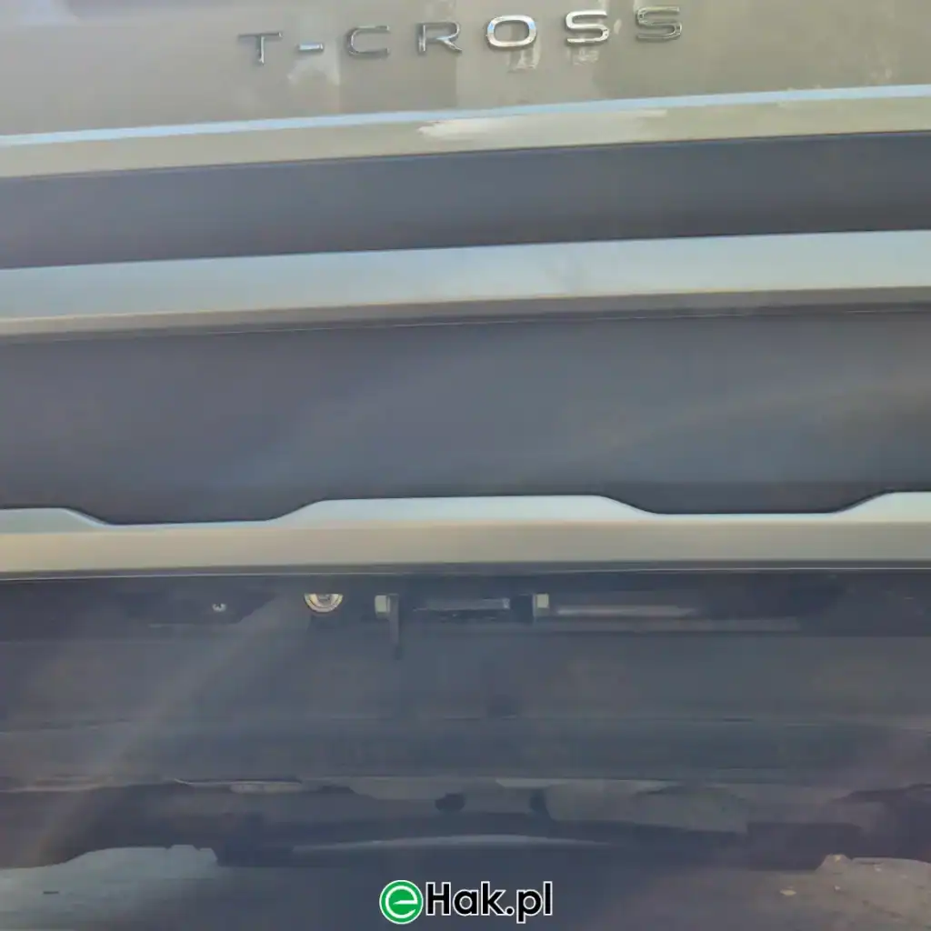 5 montaż haka holowniczego vw t-cross