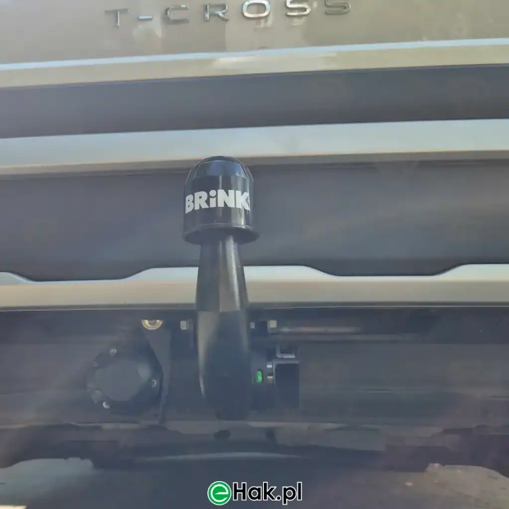 6 montaż haka holowniczego vw t-cross