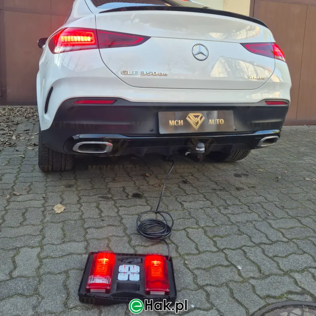 2 montaż haka holowniczego mercedes gle coupe hybrid