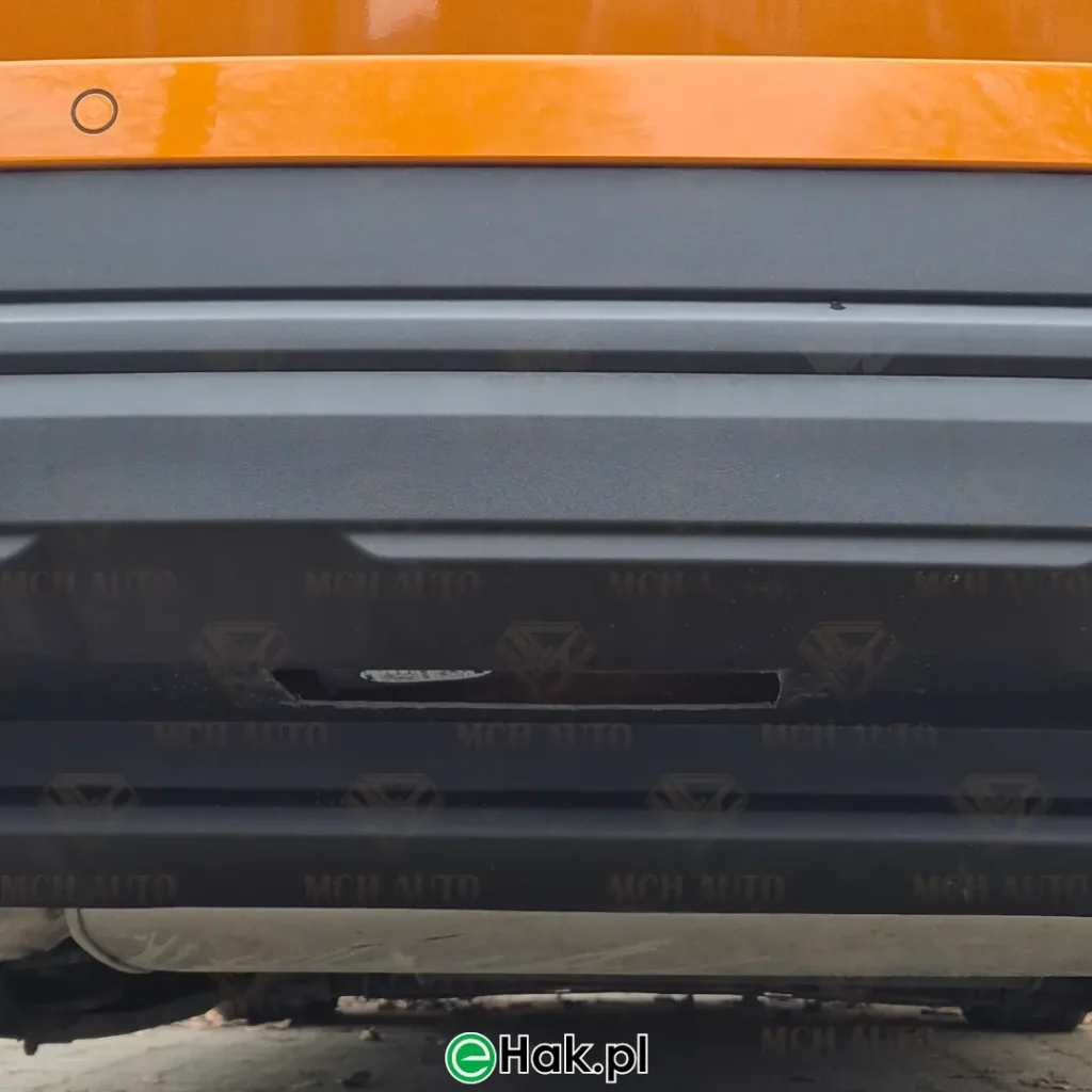 2 montaż haka holowniczego skoda karoq