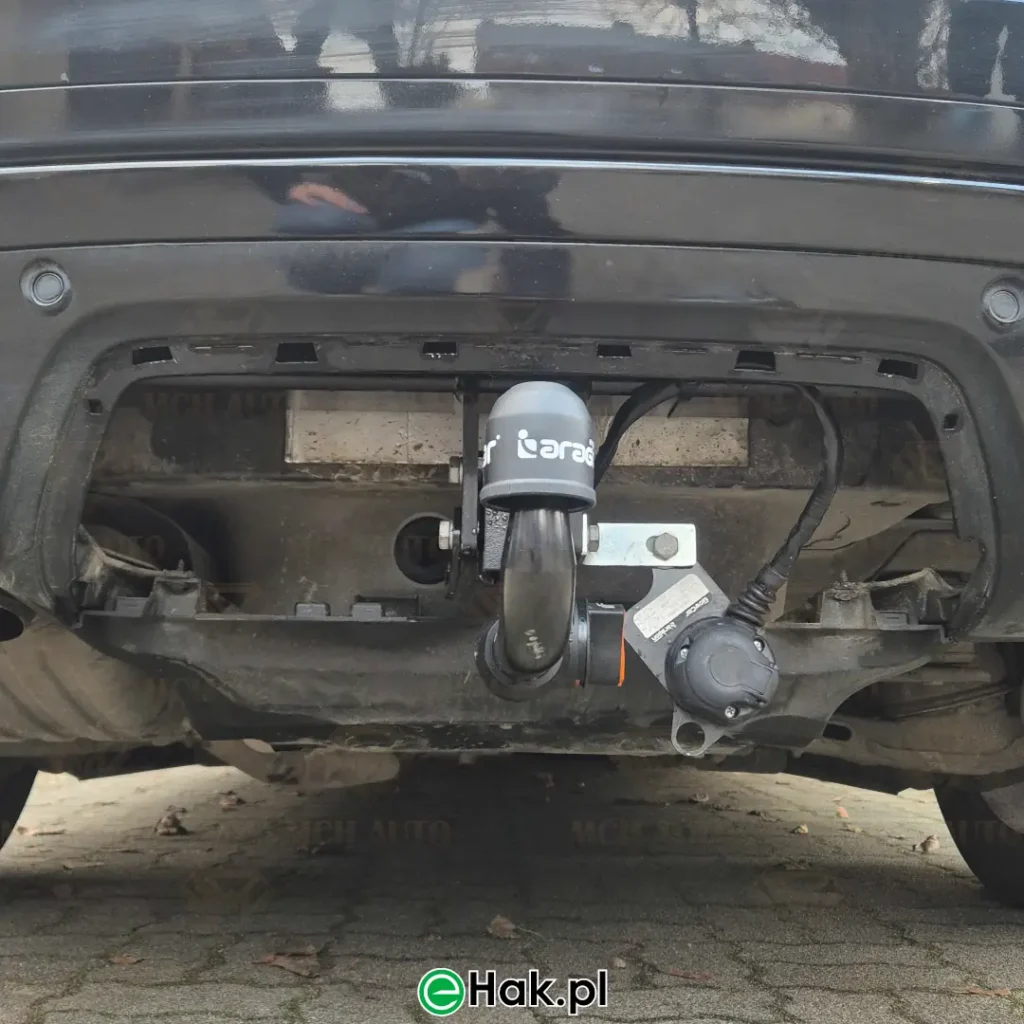 4 montaż haka holowniczego land rover range rover velar