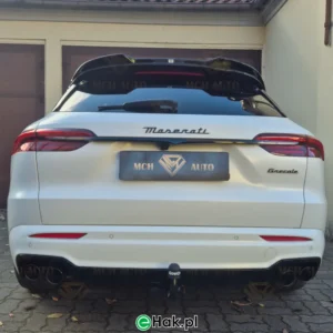 4-montaz-haka-holowniczego-maserati-grecale-gt