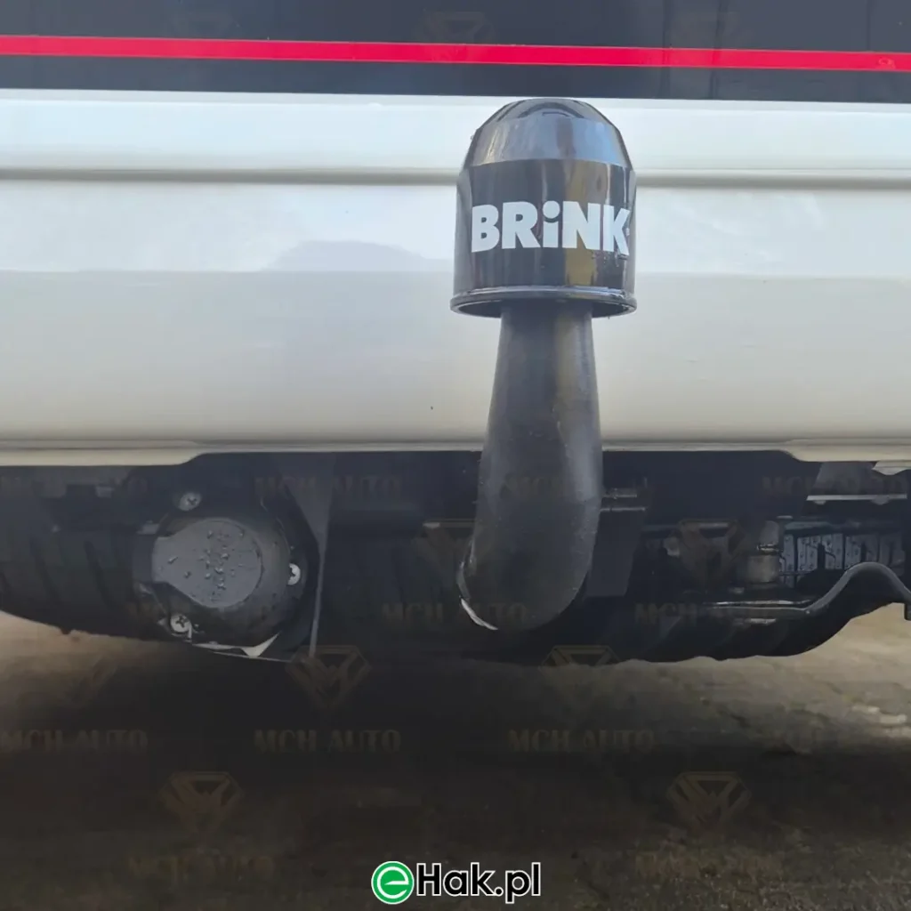 4 montaż haka holowniczego vw t6 california