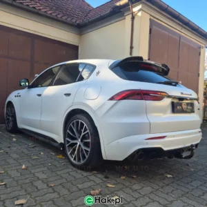 7 montaż haka holowniczego maserati grecale gt